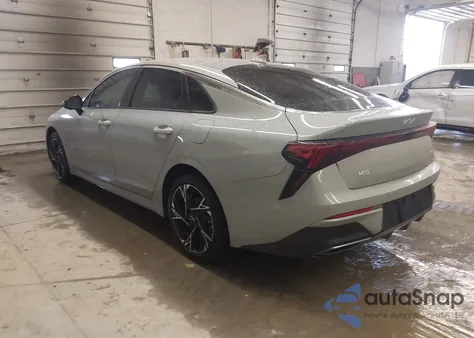 2025 Kia K5 Gt-Line z USA, uszkodzony, nr VIN KNAG64J74S5270867